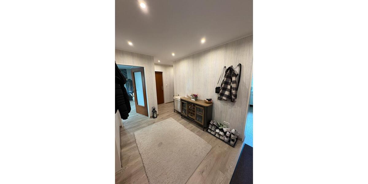 Hochparterre Lägerdorf - 3 Zimmer, 76 m&sup2;, 159.500&euro; | Angebot:27163161