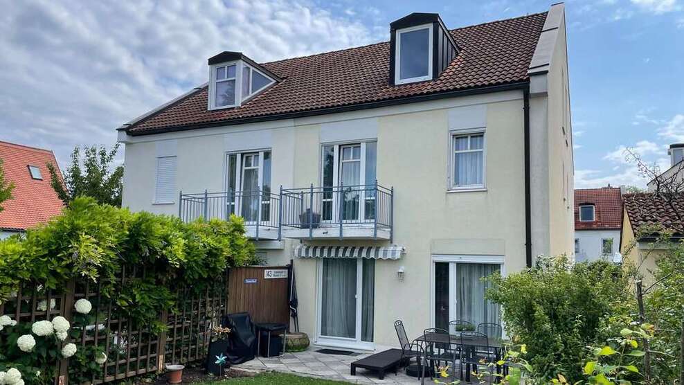 Haus zum Kaufen in Ismaning 1.059.000 € 149 m²