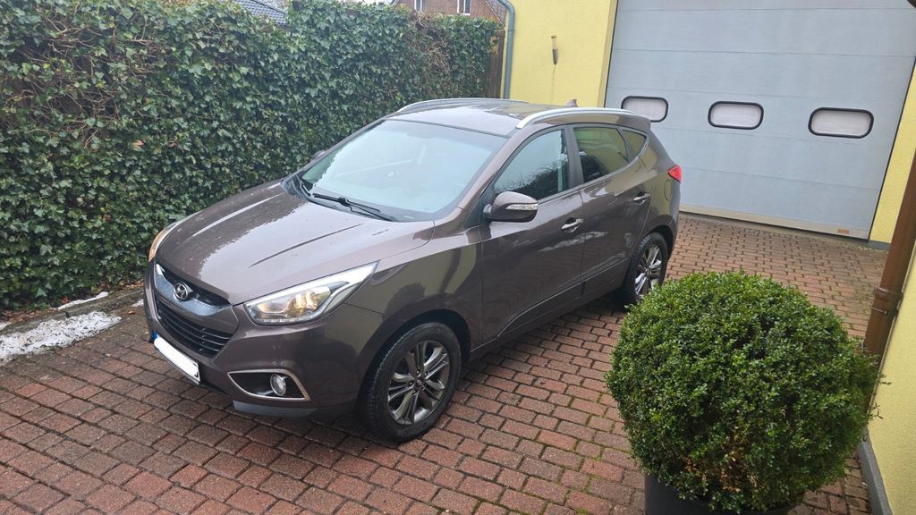 Hyundai ix35 171.680 km 9.200 &euro; Borgdorf 24589