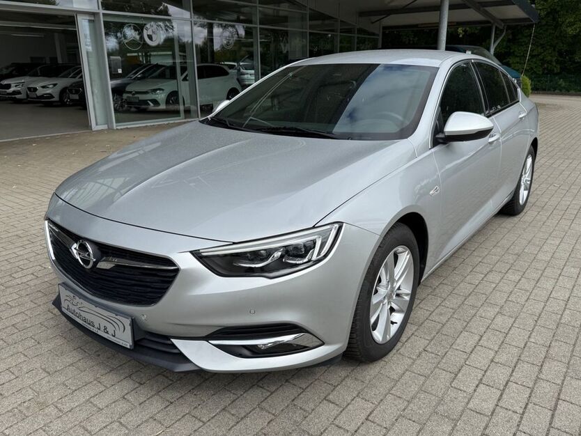 Opel Insignia 57.700 km 17.490 € Hohenwestedt 24594
