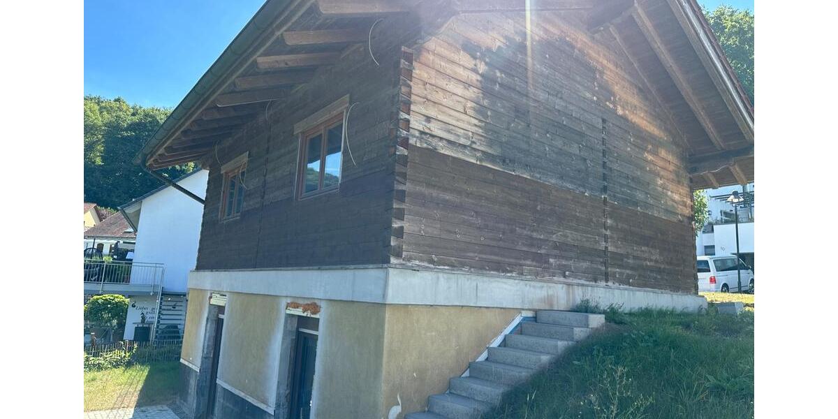 Kleines, freistehendes Einfamilienhaus in schöner Lage, Rohbau! zimmer