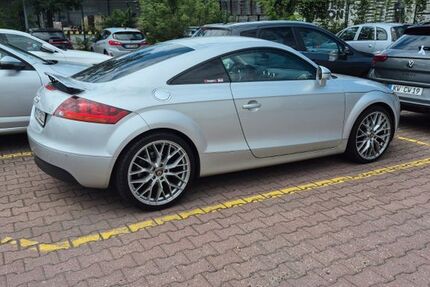 Audi TT 143.000 km 14.000 € Berlin 12683