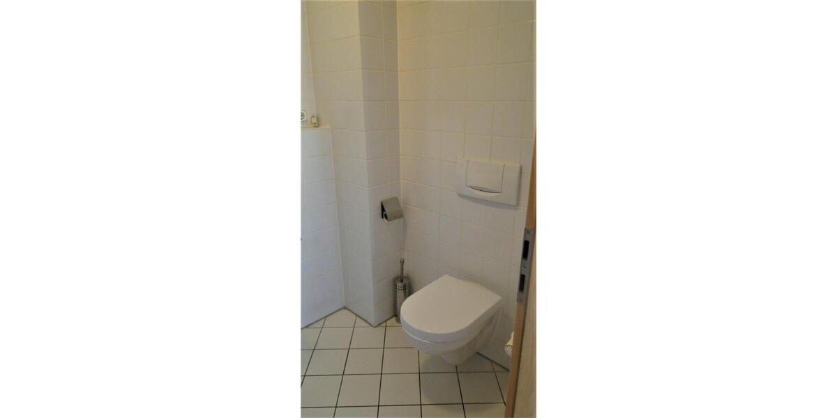Etagenwohnung Geisenheim - 3 Zimmer, 75 m&sup2;, 820&euro; | Angebot:25870309