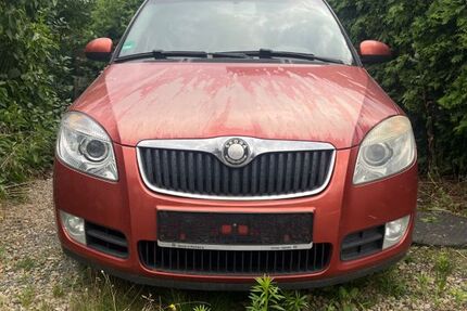 Skoda Fabia 236.497 km 1.000 &euro; Hoyerswerda 02977