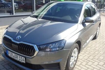 Skoda Fabia 23.480 km 18.680 &euro; Neustadt 01844
