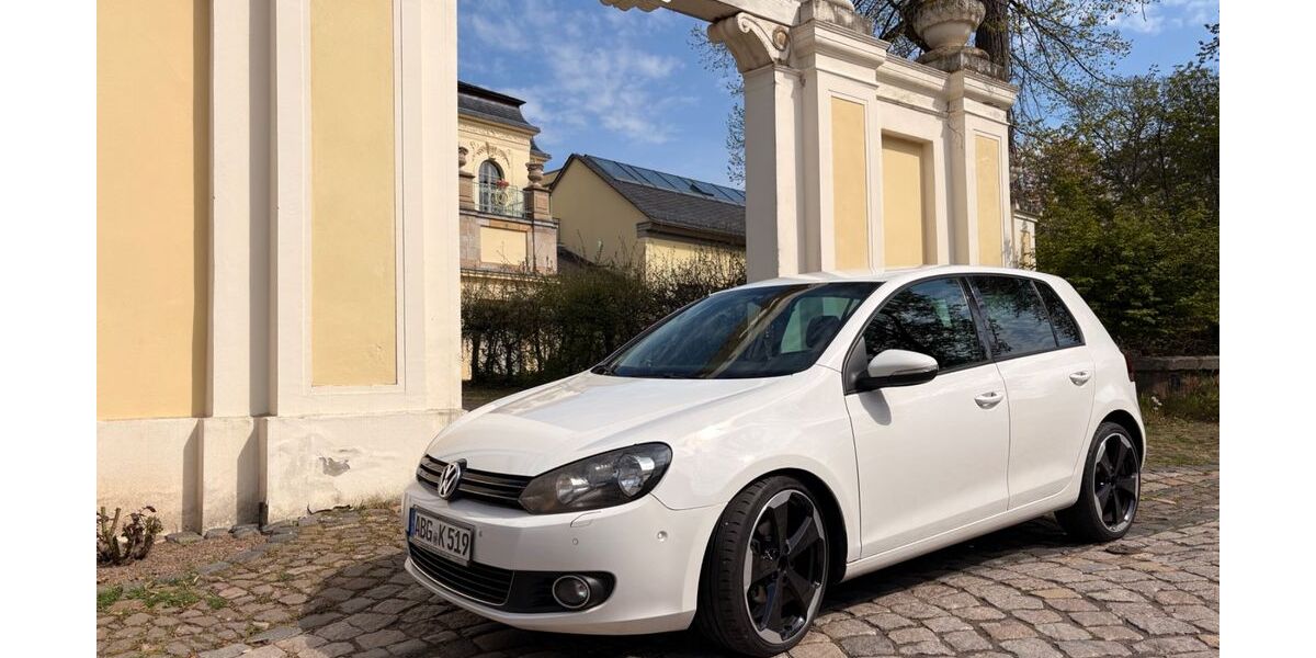 VW Golf 218.000 km 6.490 &euro; Windischleuba 04603