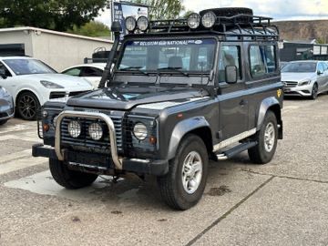 Land Rover Defender 95.500 km 26.980 &euro; Köln 51105