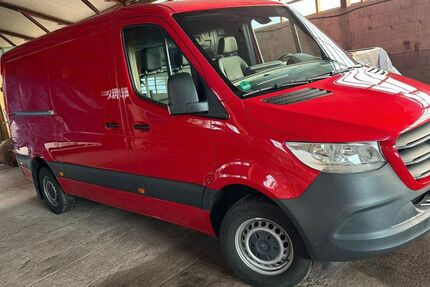 Mercedes-Benz Sprinter 83.500 km 19.750 € Wilhelmshaven 26389