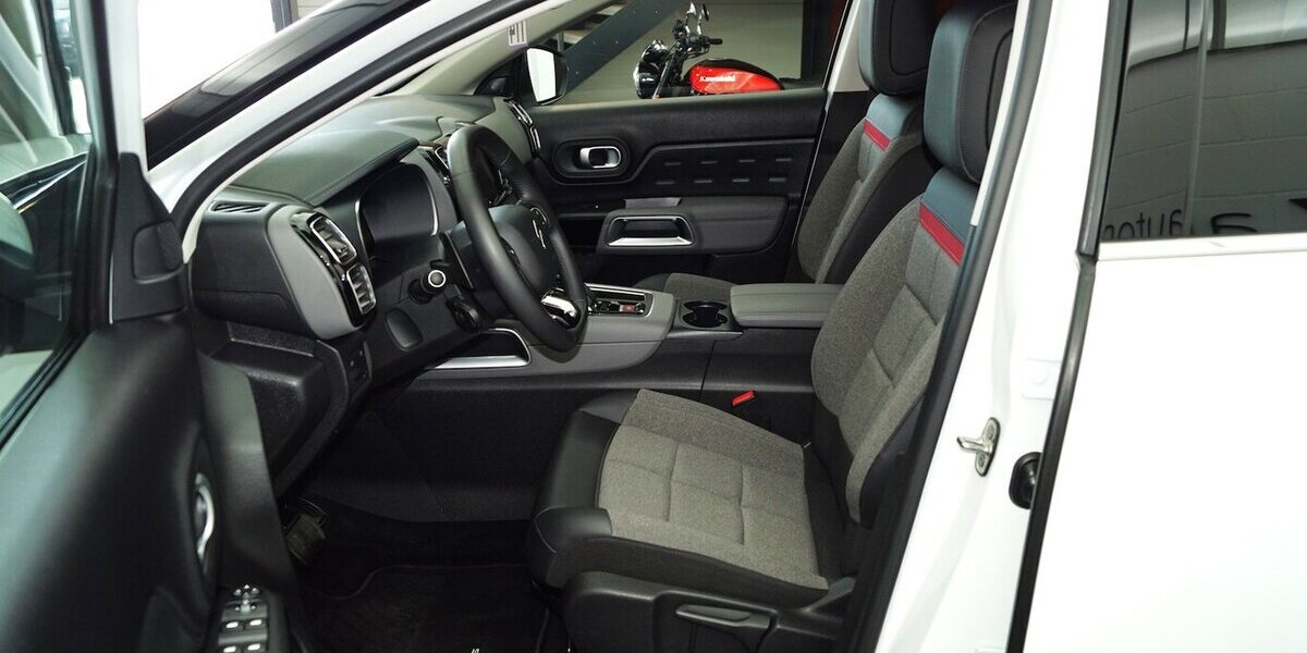 Citroen C5 Aircross Hybrid 225 EAT Feel Pack LED Carplay 44.900 km 18.480 &euro; Lich 35423