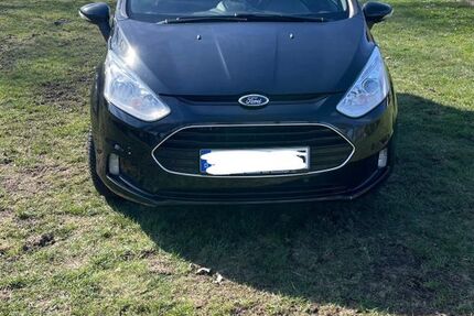Ford B-Max 122.000 km 5.500 &euro; Adelheidsdorf 29352