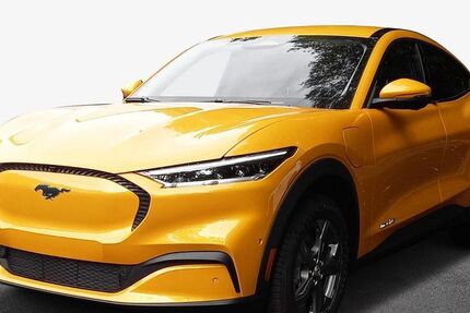 Ford Mustang Mach-E 23.000 km 47.990 € Frankfurt 60386