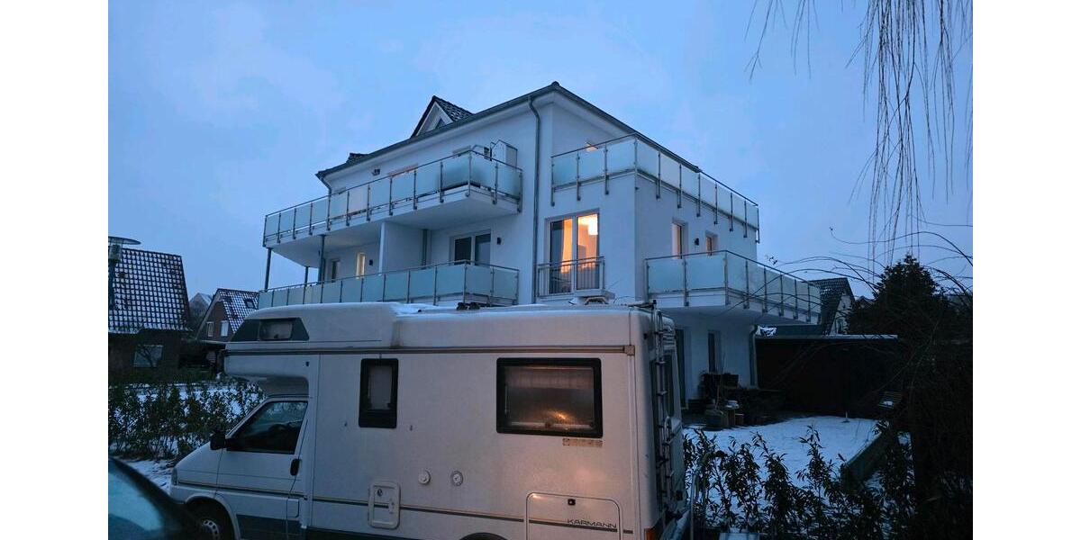 Einfamilienhaus Wiefelstede - 3 Zimmer, 162 m&sup2;, 1.800&euro; | Angebot:26111507