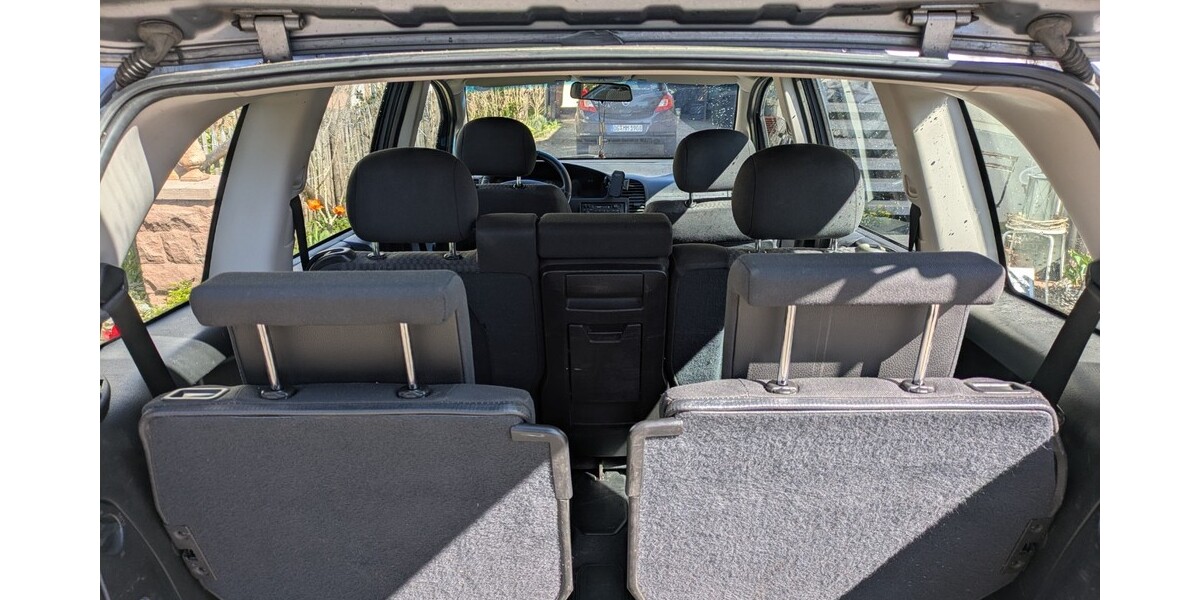 Opel Zafira A 242.200 km 2.200 &euro; Heidelberg 69117