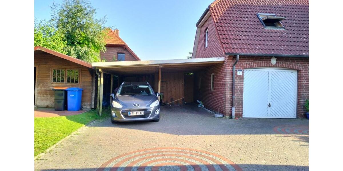 Einfamilienhaus Blomberg - 8 Zimmer, 180 m&sup2;, 380.000&euro; | Angebot:26985362