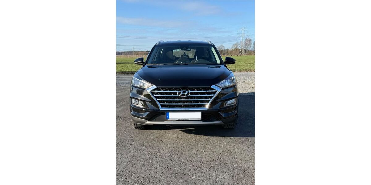 Hyundai TUCSON 40.500 km 19.450 &euro; Harsefeld 21698
