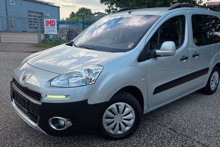 Peugeot Partner 137.000 km 5.999 &euro; HENSTEDT ULZBURG 24558