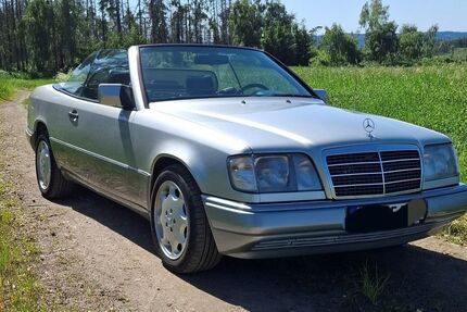 Mercedes-Benz 220 189.900 km 23.900 &euro; Unterwellenborn 07333