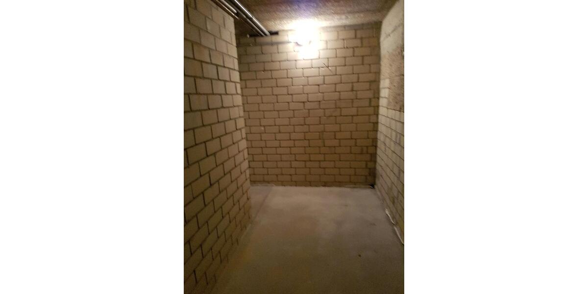 Etagenwohnung Hattingen - 2 Zimmer, 76 m&sup2;, 650&euro; | Angebot:26587526