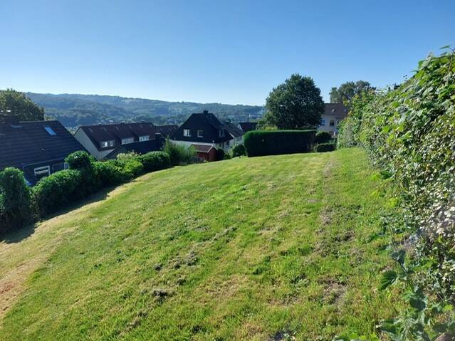 Provisionsfreies Baugrundstück mit fantastischem Fernblick zimmer