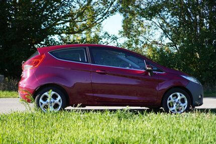 Ford Fiesta 153.647 km 3.490 € Biendorf 18230