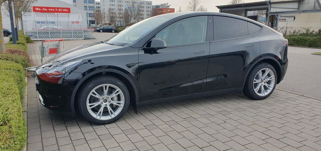 Tesla Model Y 17.500 km 39.500 &euro; Hettenleidelheim 67310