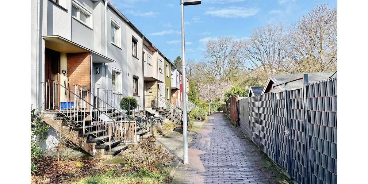 Reihenmittelhaus Bremen Mittelshuchting - 3 Zimmer, 110 m&sup2;, 279.000&euro; | Angebot:26309073