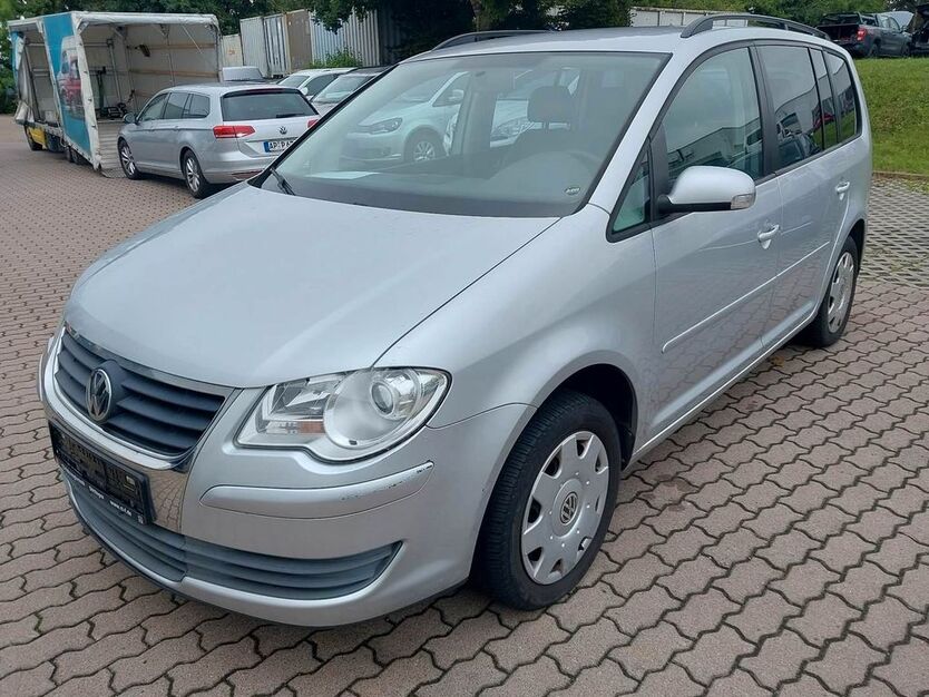VW Touran 227.000 km 3.990 € Apolda 99510