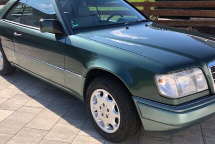 Mercedes-Benz E 220 143.452 km 9.499 € stadtsteinach 95346