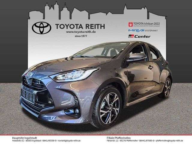 Toyota Yaris 8.215 km 22.730 &euro; Ingolstadt 85055