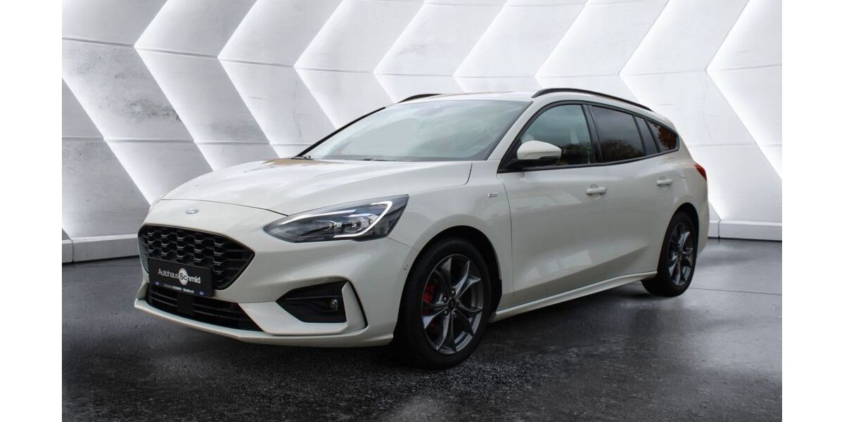 Ford Focus 42.500 km 18.900 &euro; Waldkirch 79183