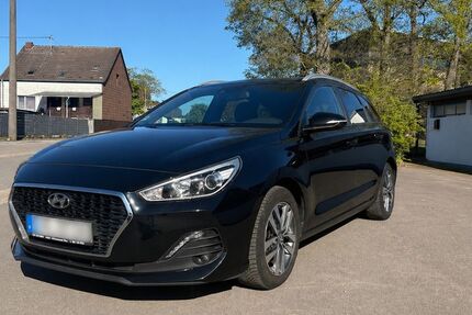 Hyundai i30 114.200 km 10.200 &euro; Saarlouis 66740