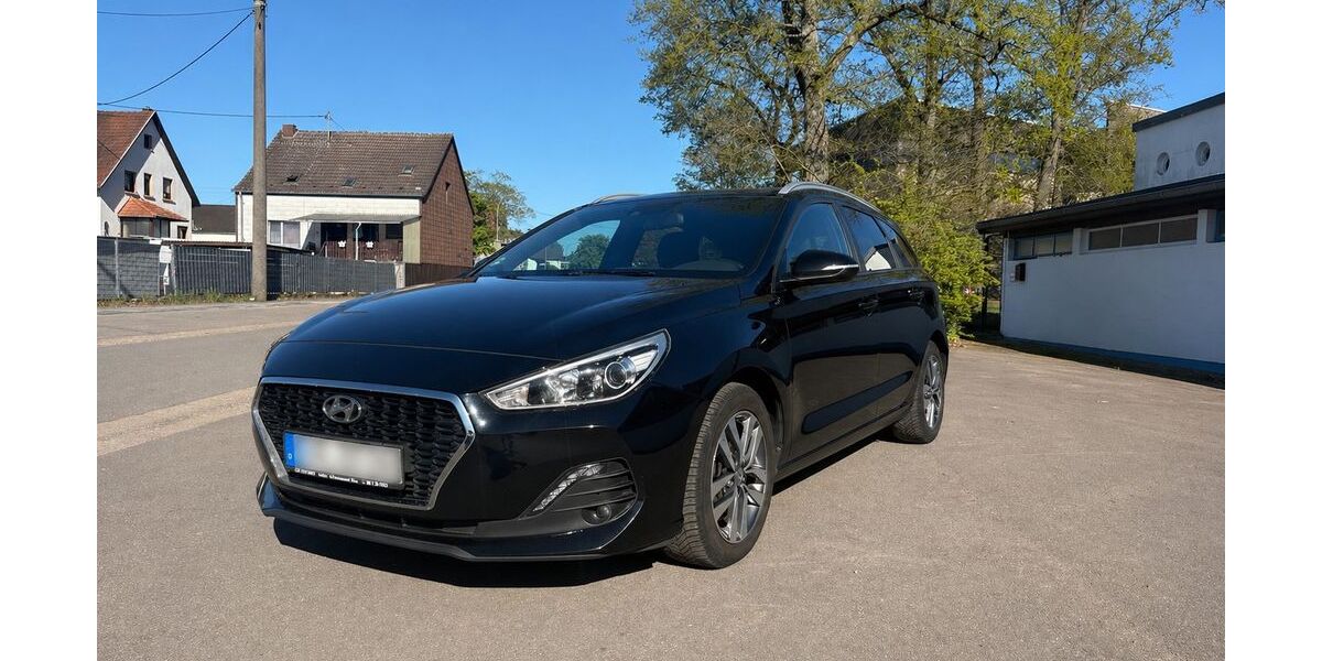 Hyundai i30 114.200 km 10.200 &euro; Saarlouis 66740