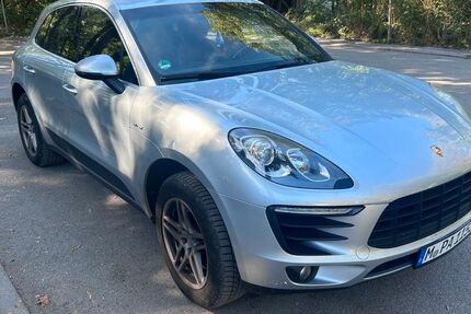 Porsche Macan 300.000 km 14.900 &euro; München 81929