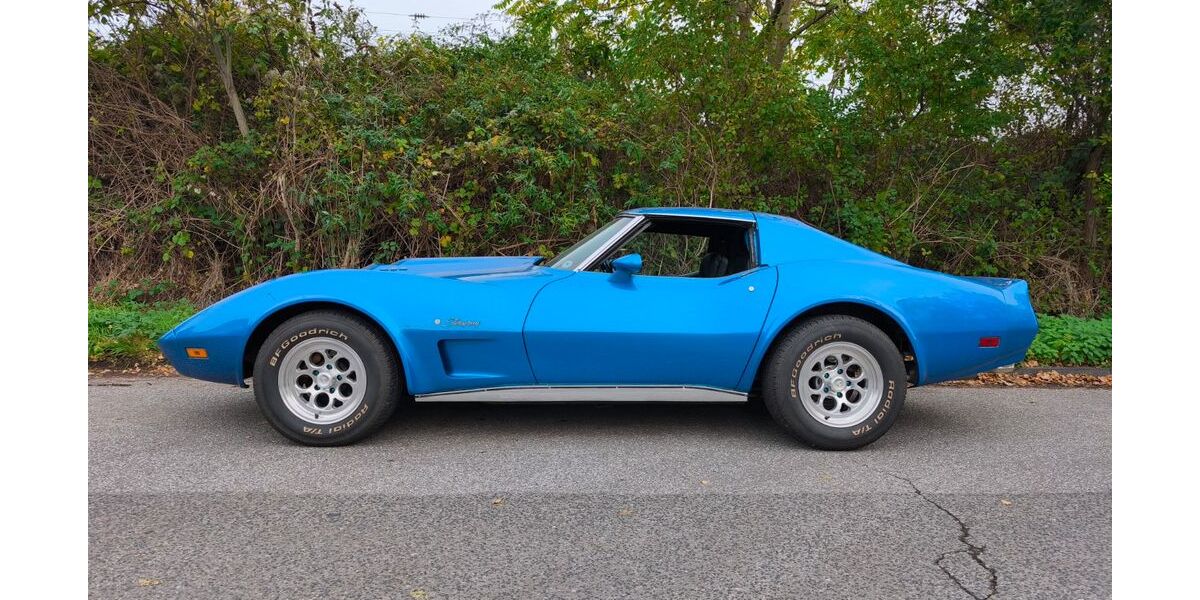 Corvette C3 10.670 km 32.500 &euro; Brühl 50321