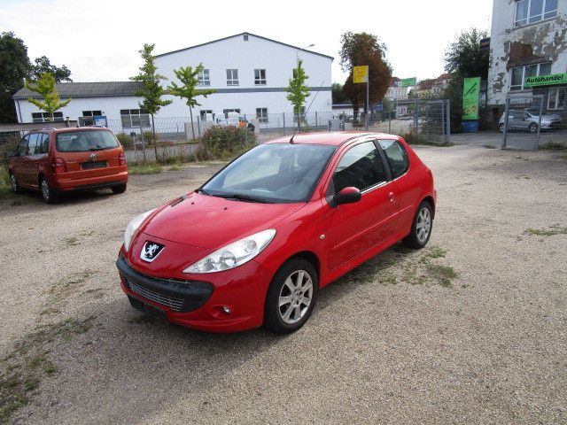 Peugeot 206 140.000 km 799 € Zwickau 08056