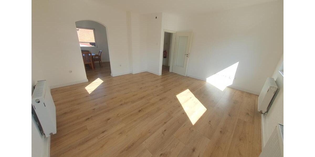 Einfamilienhaus Abenberg - 7 Zimmer, 194 m&sup2;, 325.000&euro; | Angebot:26049161