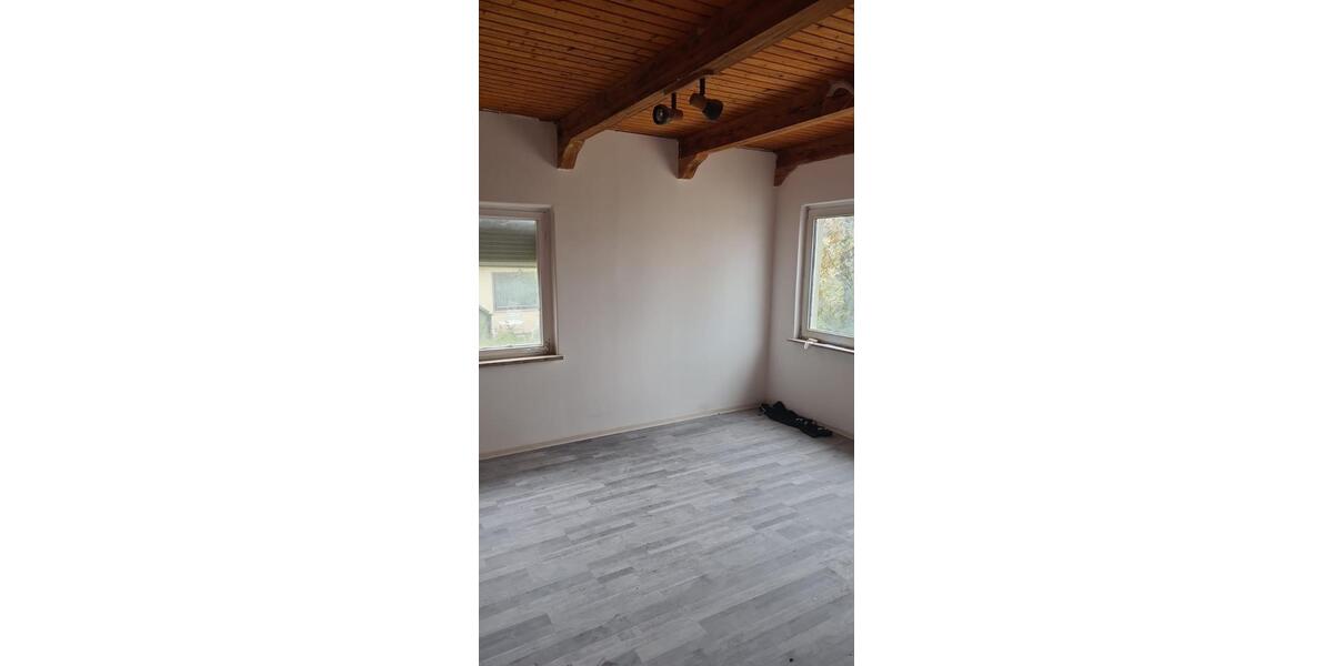 Einfamilienhaus Arzberg - 3 Zimmer, 120 m&sup2;, 34.900&euro; | Angebot:27022968