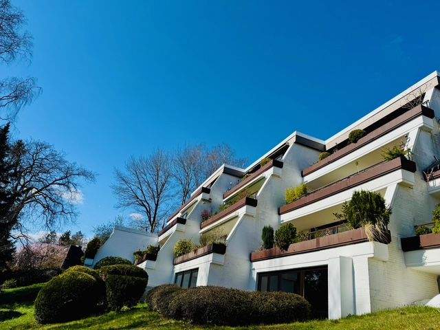 Ahrensburg Ost 2-Zimmer-Terrassen-Wohnung mit traumhaftem Ausblick auf den Aalfangteich 2 zimmer