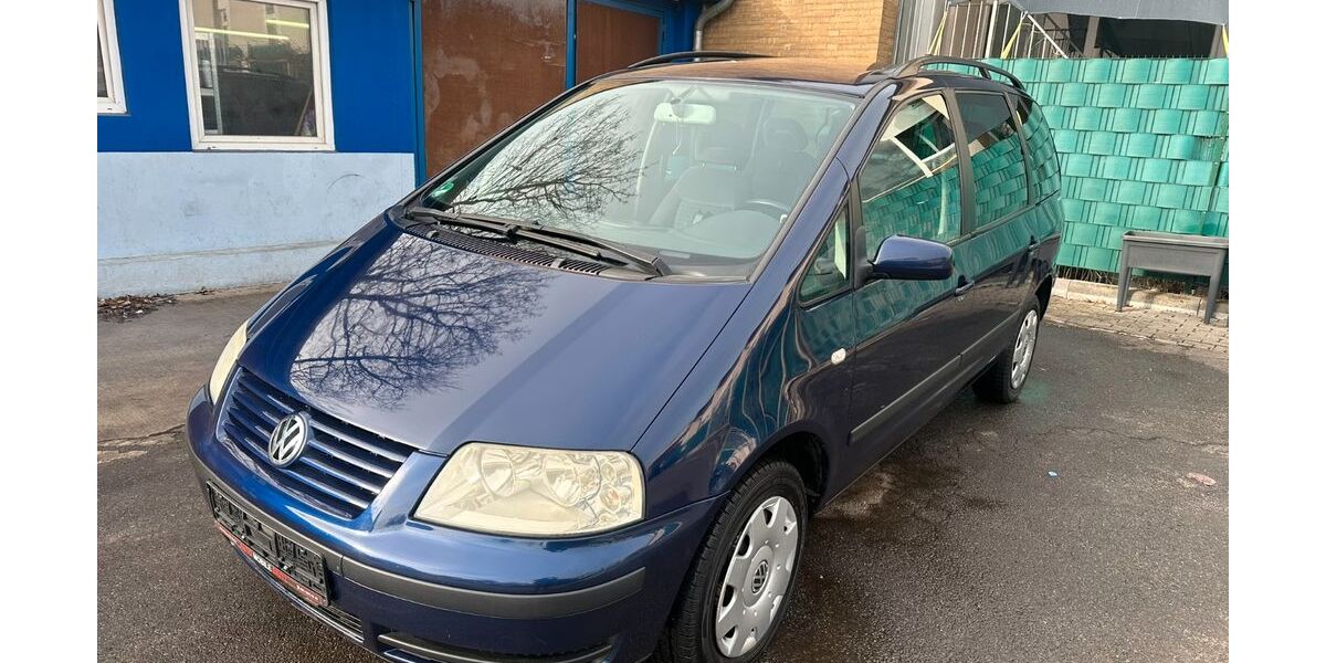 VW Sharan 272.400 km 2.450 &euro; Berlin 12347