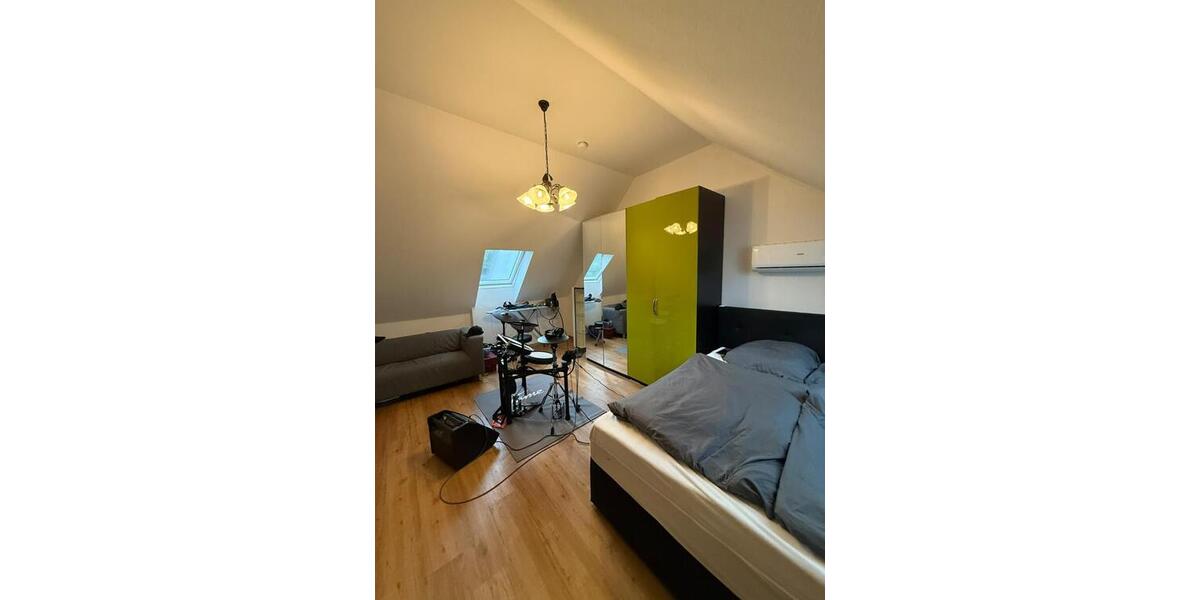 Attraktive Maisonettewohnung mit schöner Dachloggia und tollem Blick in Trier-Feyen - Dachgeschoßwohnung Trier Feyen-Weismark | Angebot:27157120