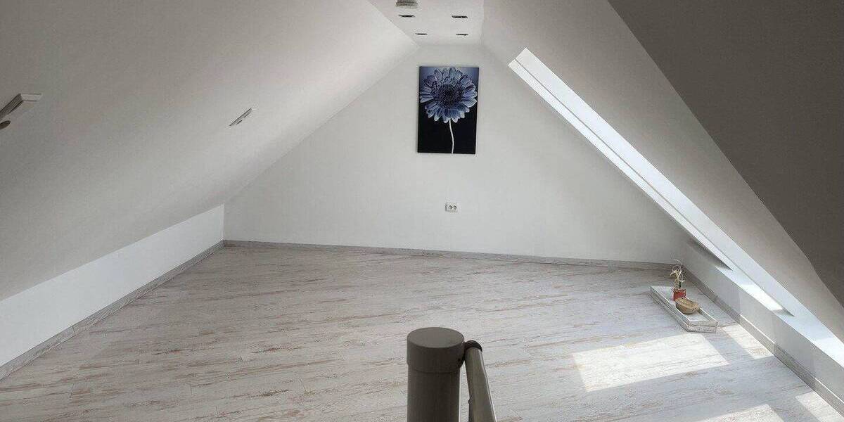 Etagenwohnung Winnenden - 3 Zimmer, 148 m&sup2;, 1.500&euro; | Angebot:26805117