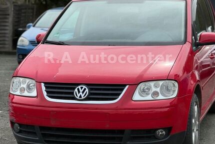 VW Touran 221.077 km 650 &euro; Breitscheid-Medenbach 35767