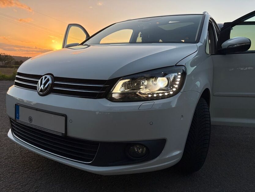 VW Touran 191.000 km 9.600 € Hermeskeil 54411