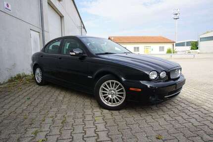 Jaguar X-Type 261.000 km 4.995 € Parkstetten 94365