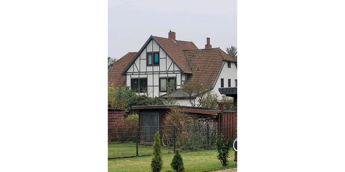 5-Familenhaus, 5 km Celler Bahnhof, guter Zustand, top Rendite zimmer