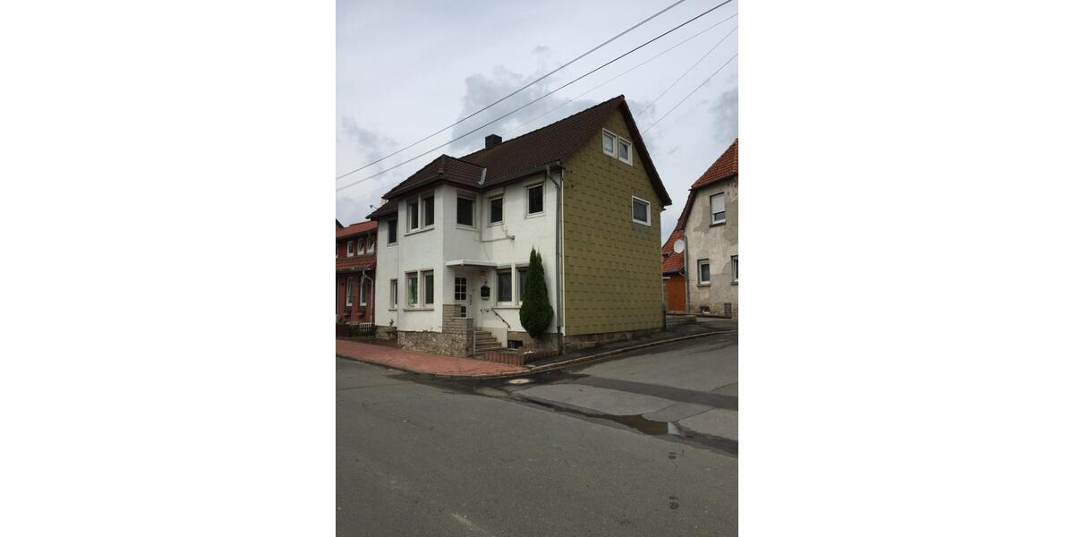 Doppelhaushälfte Elze - 5 Zimmer, 144 m&sup2;, 1.000&euro; | Angebot:25307912