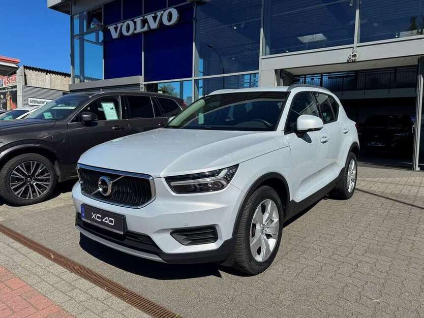 XC40