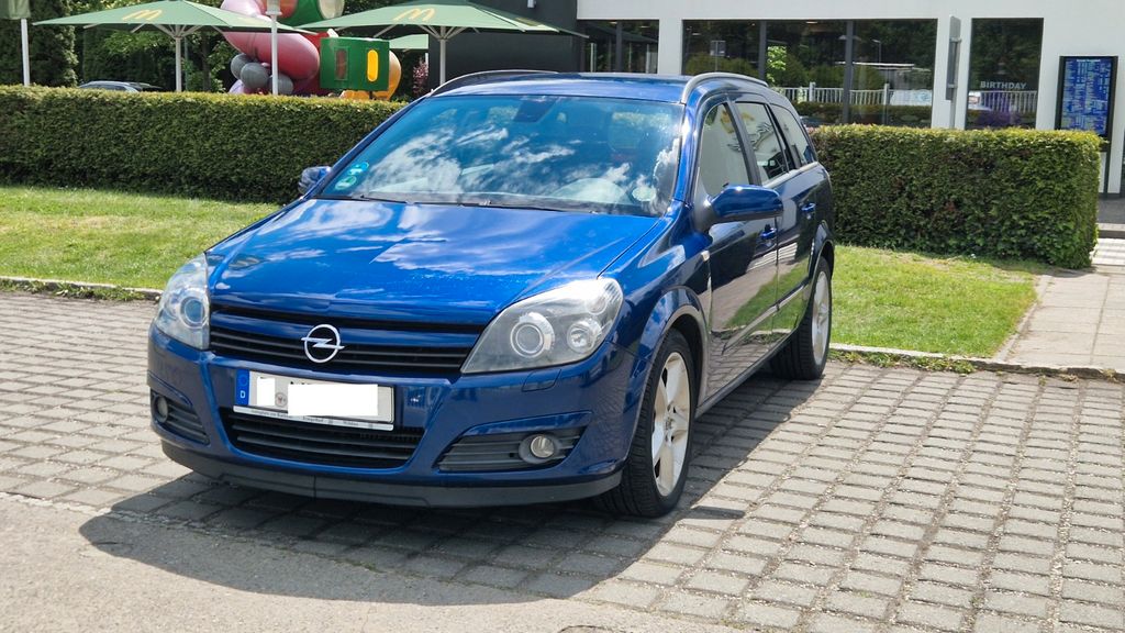 Opel Astra 131.600 km 2.900 &euro; Potsdam 14473
