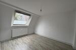Dachgeschoßwohnung Bremerhaven - 3 Zimmer, 67 m&sup2;, 429&euro; | Angebot:26542798