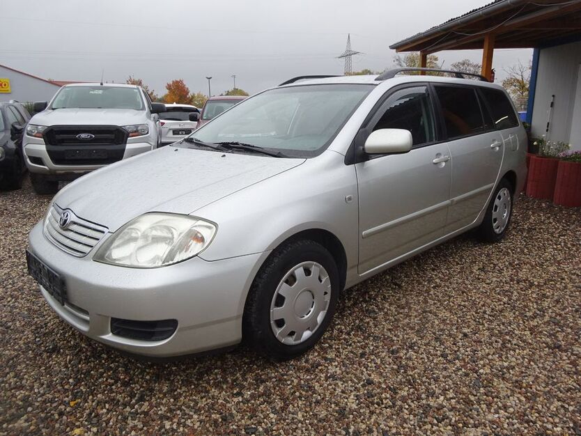 Toyota Corolla 217.605 km 4.700 € Dresden 01219